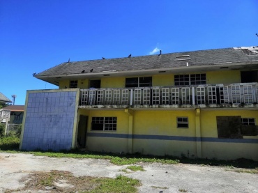 BB-113  2-BUILDINGS CORAL GARDENS FREEPORT