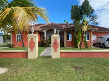 BB -157  SOUTH BAHAMIA-HOUSE FOR SALE