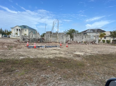 FERN COURT, OFF PINTA AVENUE SOUTH BAHAMIA
