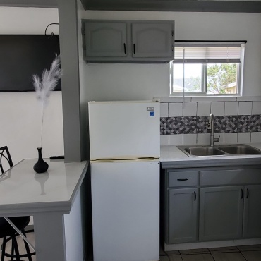 South Bahamia apartment for rent 